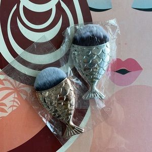 ❣️HOST PICK❣️ Set of two Mermaid Tail Cosmetic Brushes NWT